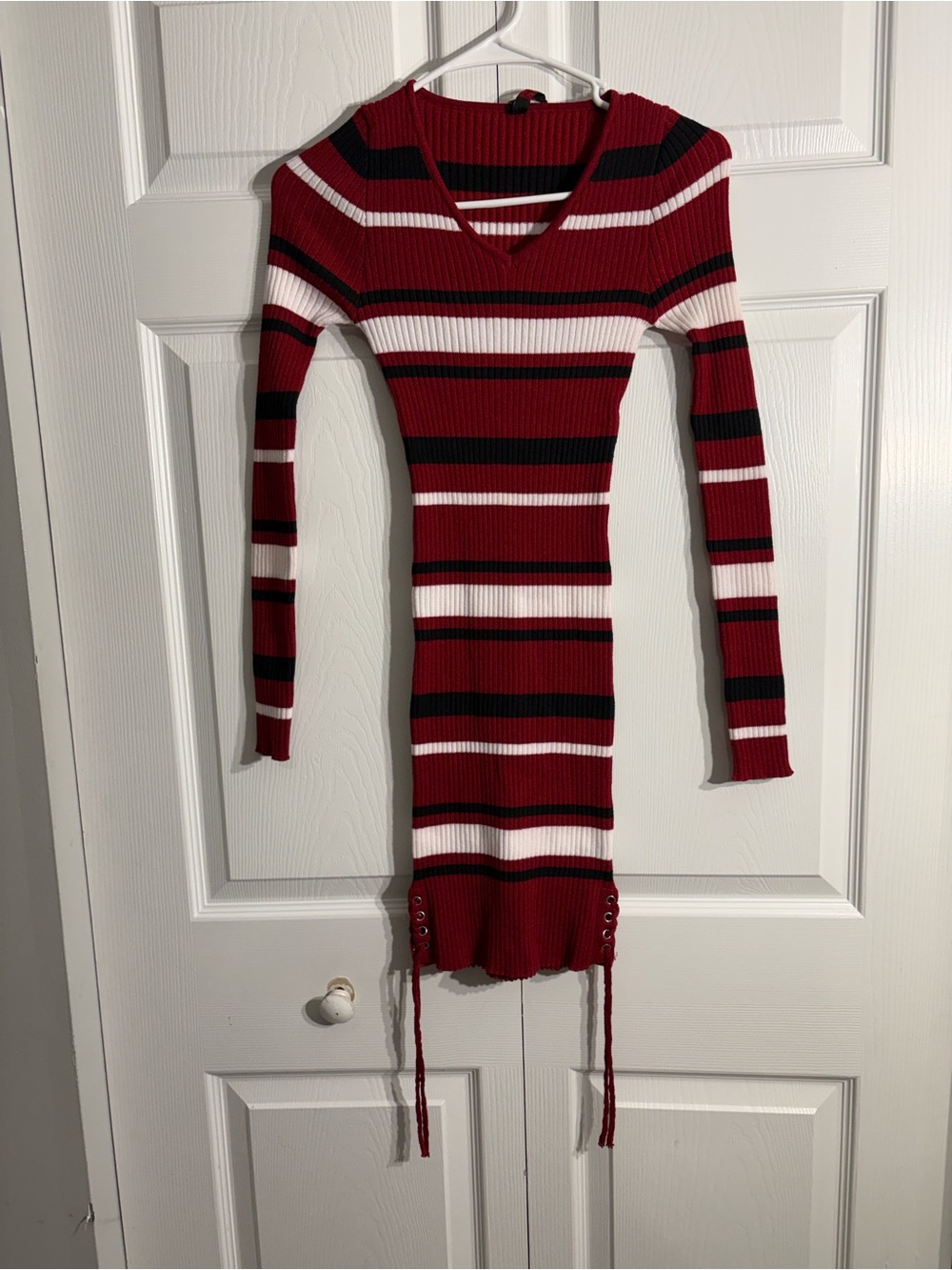 Yoki Striped Ribbed Knit Sweater Bodycon Mini Dress Red White Black Medium (A4)